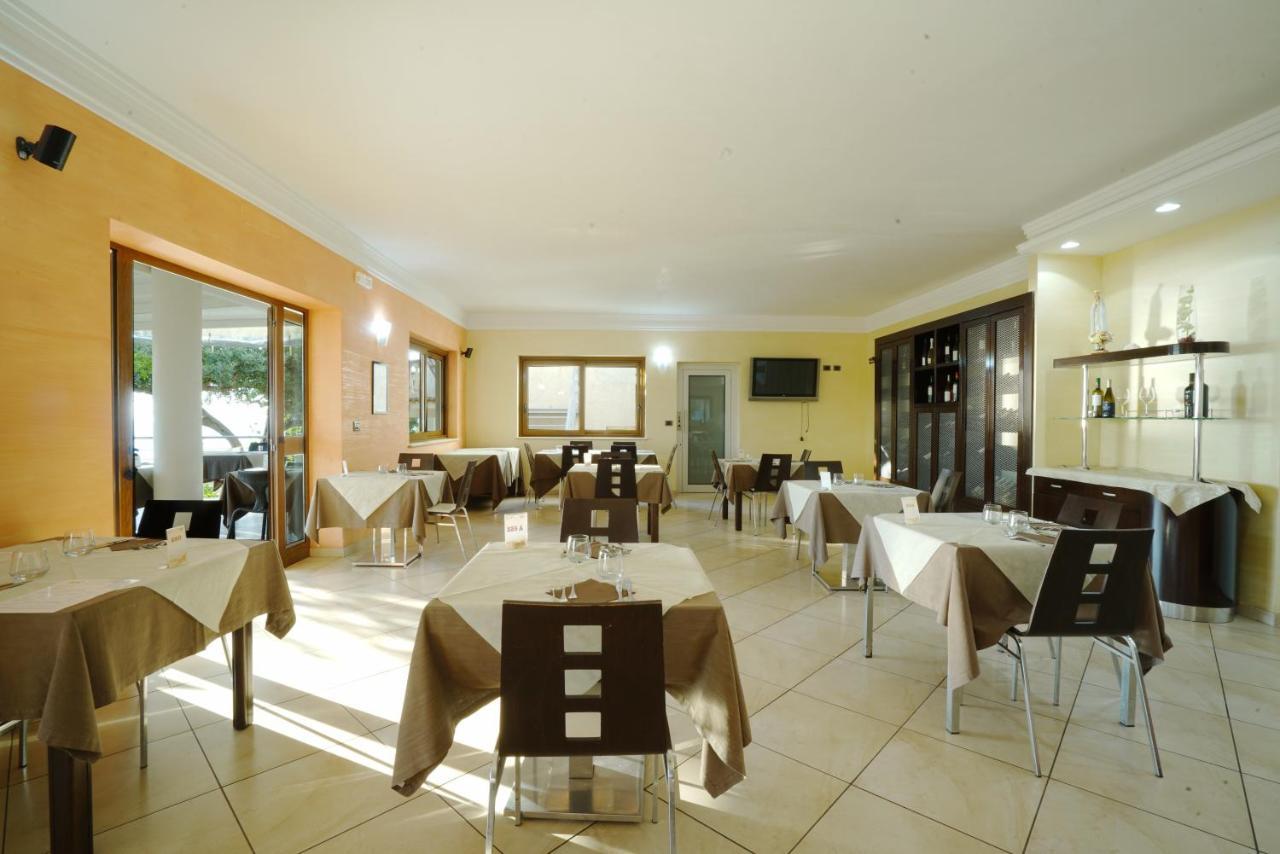 Hotel Residence Le Playe Santa Domenica Talao Exterior foto